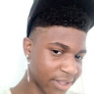 Meet your Posher, Awande